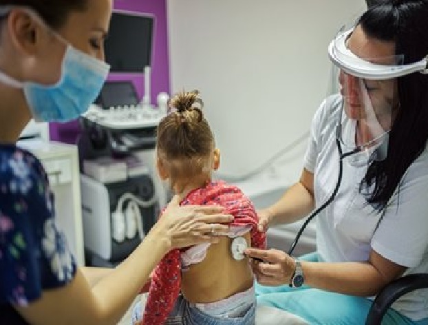 Covid de niños a adultos